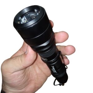 LINTERNA RECARGABLE P50